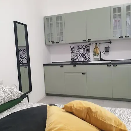 The Dragon Castle * Bari