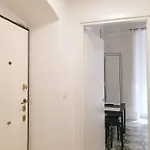 The Dragon Castle باري