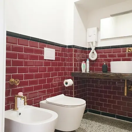 The Dragon Castle Apartman Bari