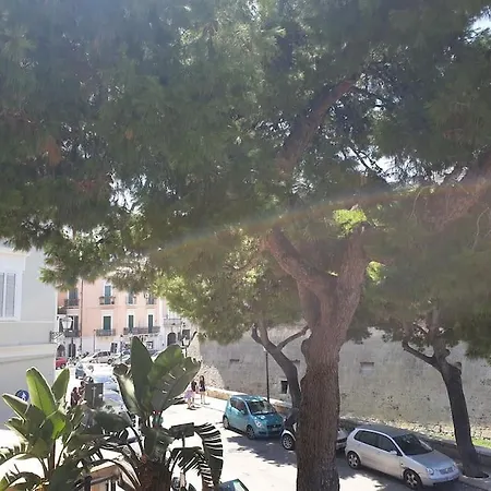 The Dragon Castle * Bari