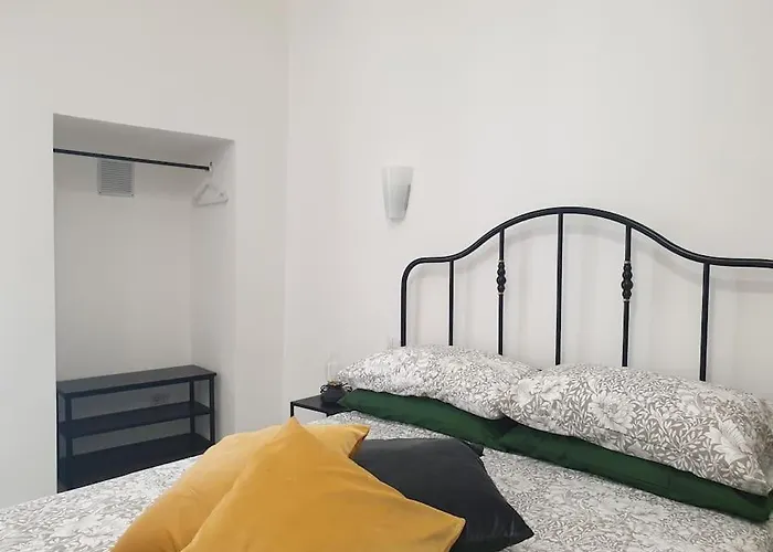 The Dragon Castle * Bari